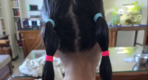 一打二第一天，馬尾。