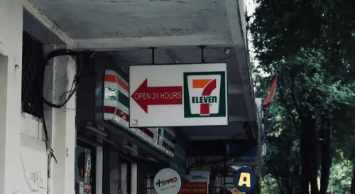 講電話小哥的手忙腳亂接單日常