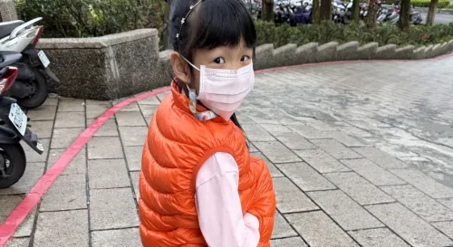 好天氣和女兒去流浪