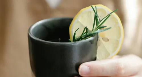 換個角度看，你依然是完整的自己