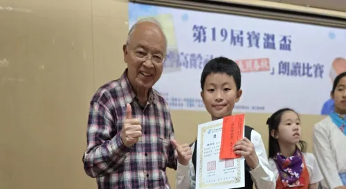 客語朗讀初試啼聲