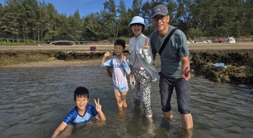 夏日的海邊