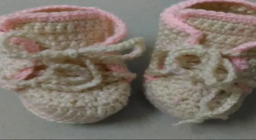 小腳丫的小小毛線靴