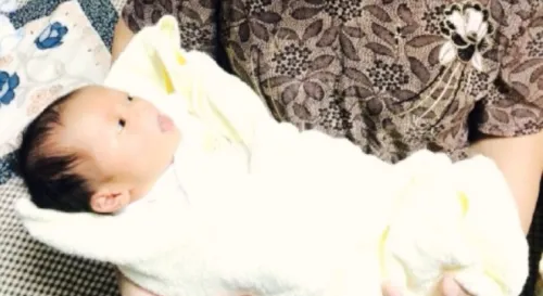 婆孫互動對話樂融融