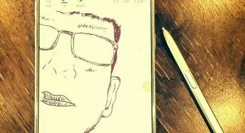 本來是想畫個自畫像啦，怎麼越畫越大叔@@