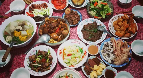 大年初一，一桌家鄉味。