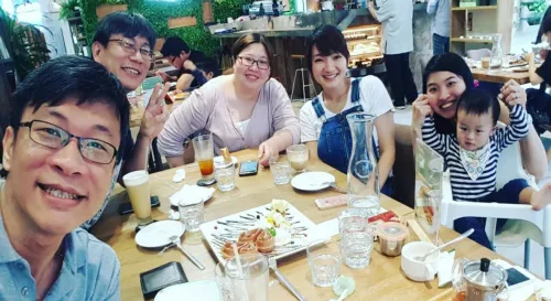 假日的午后相聚洲子街