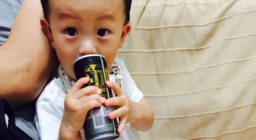 所以兒子，你希望我待會喝鹹魚咖啡