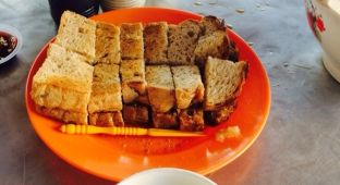 檳城美食系列-半生熟雞蛋加上咖椰麵包