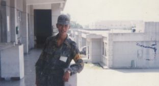 那年，我精誠連。