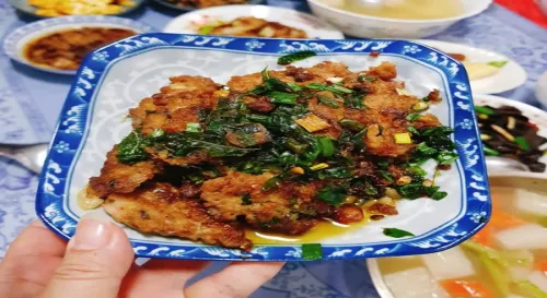 就攪工的鹹魚肉餅