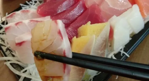 假日濱江市場生魚片-安安海鮮