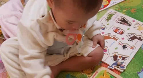 5G難得專心在拼圖