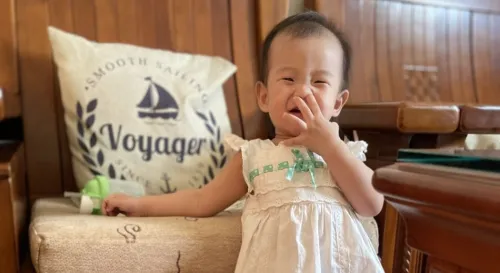 她真的是我的女兒