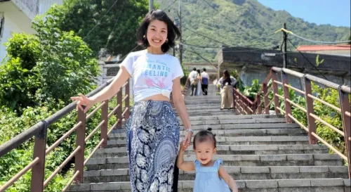 抓住夏天的尾巴，外出曬曬太陽，享受好天氣