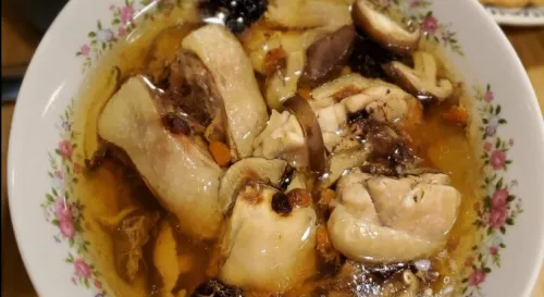 香菇燉雞
