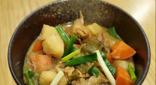 馬鈴薯燉雞肉