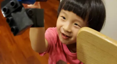 我不要睡覺，我要關眼睛，關嘴巴