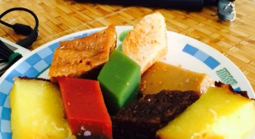 五顏六色的娘惹糕