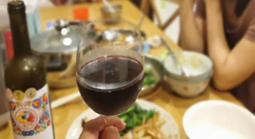 適合舉杯的日子