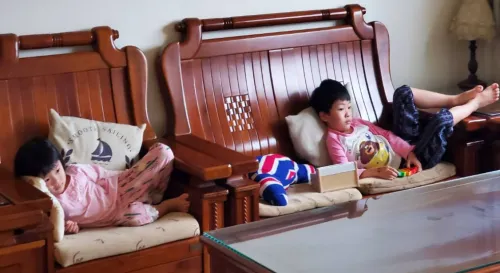 你們可以再舒服一點沒有關係