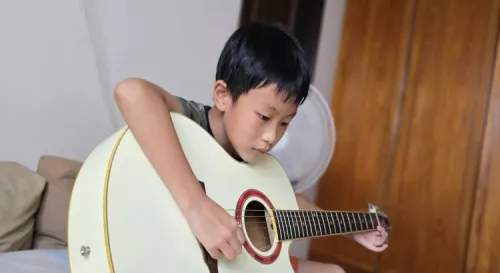 颱風天可以做的事，哥哥完全不一樣